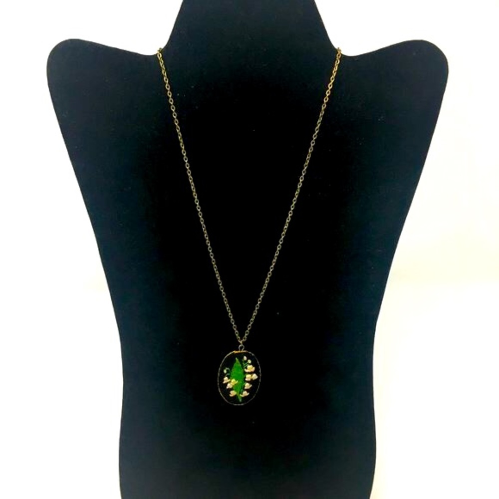Oval Hand Embroidered White and Cream Lily of the Valley Pendant Necklace - Picture 6 of 8